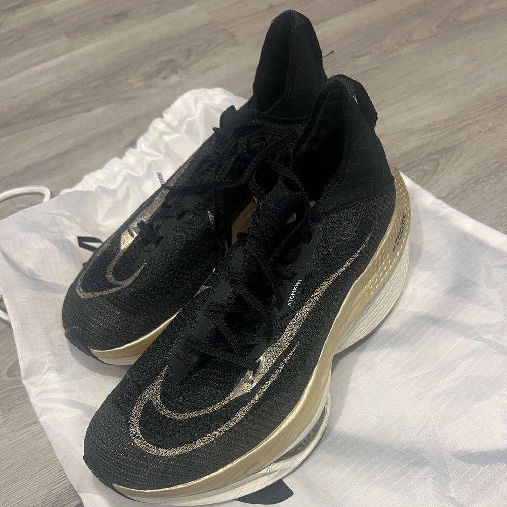 NIKE WOMEN'S AIR ZOOM ALPHAFLY NEXT% 2